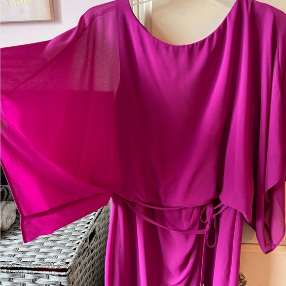 Laura tie waist chiffon dress, size 10, freshly dry cleaned. - Picture 2 of 6